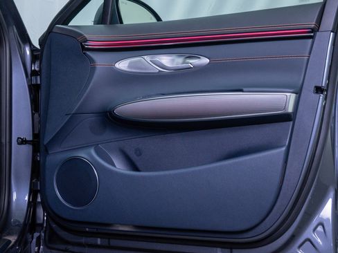 New 2026 Genesis GV70 3.5T Sport Advanced AWD/4WD image 10