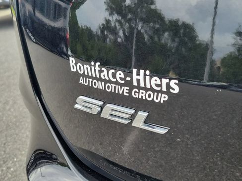 Used 2023 Ford Edge SEL AWD/4WD image 8