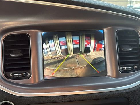 Used 2019 Dodge Charger SXT w/ Blacktop Package image 20