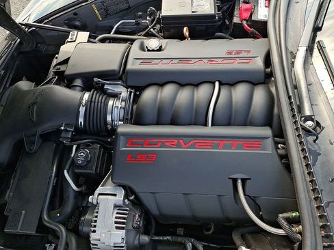 Used 2009 Chevrolet Corvette Convertible w/ Preferred Equipment Group RWD image 22