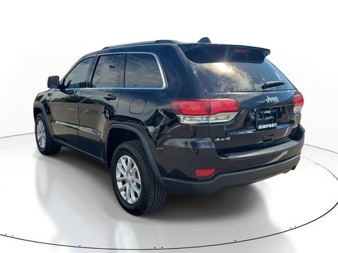 Used 2021 Jeep Grand Cherokee Laredo AWD/4WD image 4