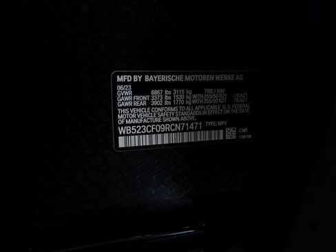Used 2024 BMW iX xDrive50 w/ Premium Package AWD/4WD image 52