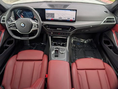 Used 2025 BMW 330i xDrive Sedan w/ M Sport Package image 19