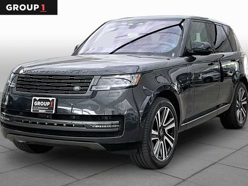 Used 2023 Land Rover Range Rover SE AWD/4WD image 1
