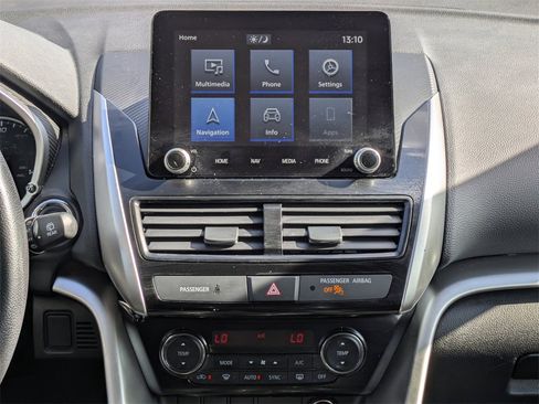 Used 2024 Mitsubishi Eclipse Cross SE image 19