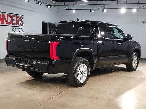 Used 2025 Toyota Tundra SR5 RWD image 7