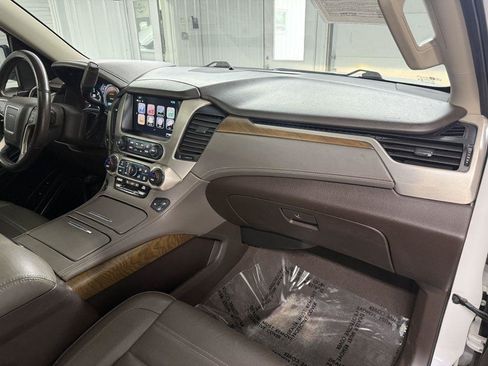 Used 2020 GMC Yukon XL Denali w/ Open Road Package AWD/4WD image 43