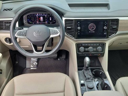 Used 2022 Volkswagen Atlas SEL AWD/4WD image 15