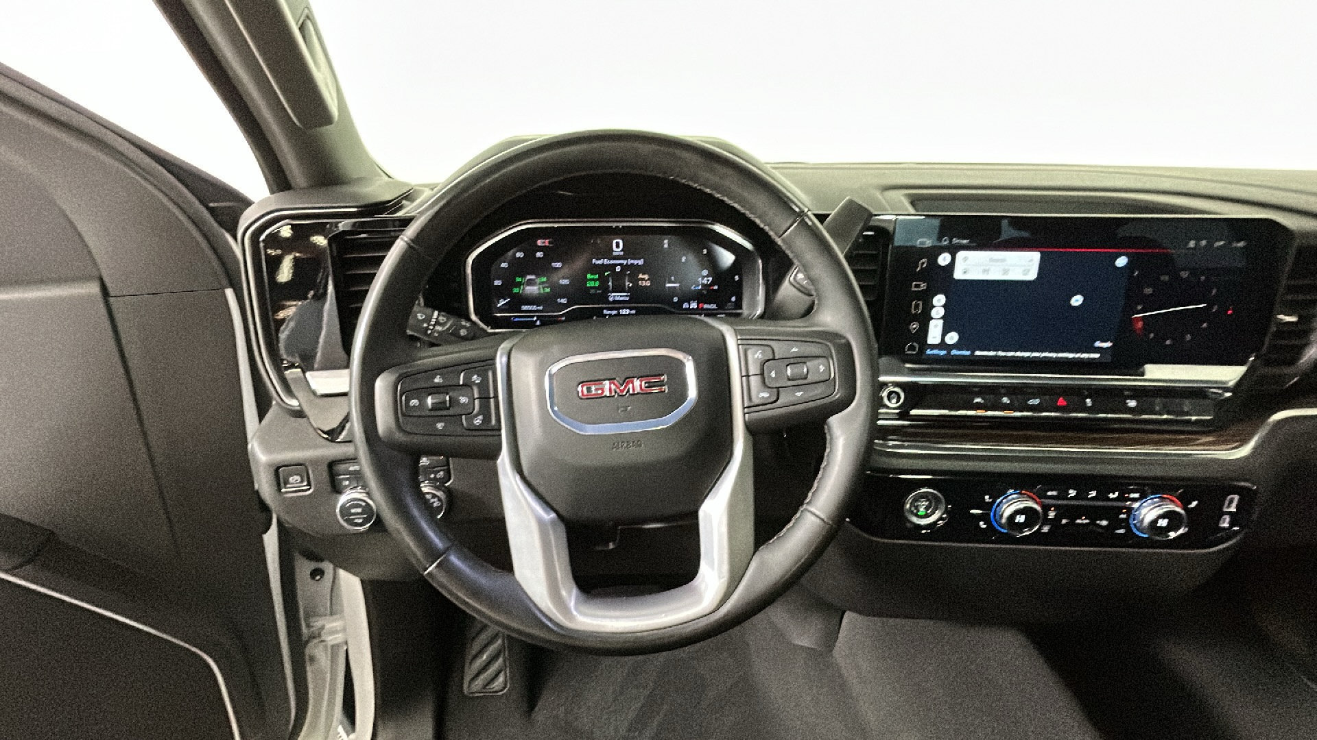 Used 2024 GMC Sierra 1500 SLE AWD/4WD image 17
