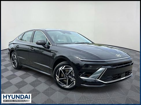New 2026 Hyundai Sonata SEL image 1