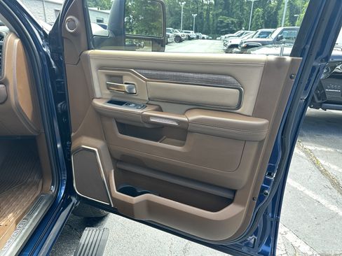 Used 2024 RAM 2500 Limited w/ Safety Group AWD/4WD image 18