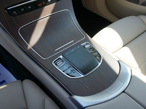 Used 2022 Mercedes-Benz GLC 300 4MATIC Coupe image 28