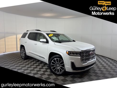 Used 2022 GMC Acadia Denali w/ Denali Ultimate Package AWD/4WD image 1