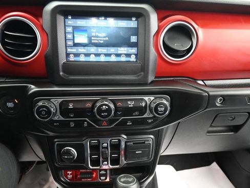 Used 2021 Jeep Wrangler Unlimited Rubicon image 19