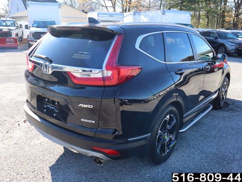 Used 2018 Honda CR-V Touring image 5