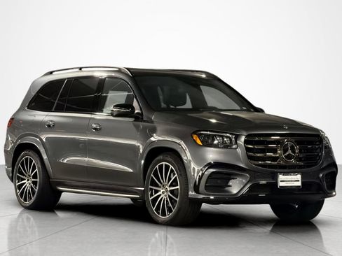 New 2026 Mercedes-Benz GLS 580 4MATIC image 7