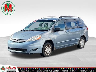 Used 2009 Toyota Sienna CE