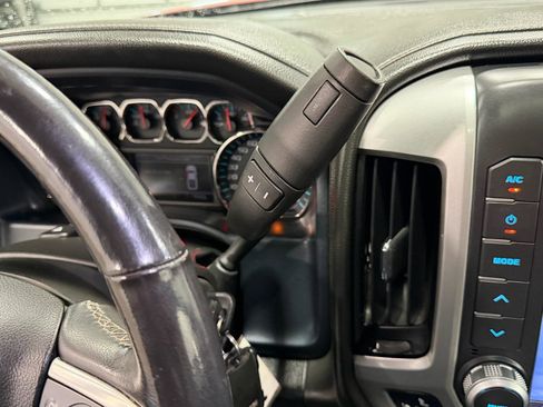 Used 2018 GMC Sierra 1500 SLT w/ Texas SLT Premium Package AWD/4WD image 31