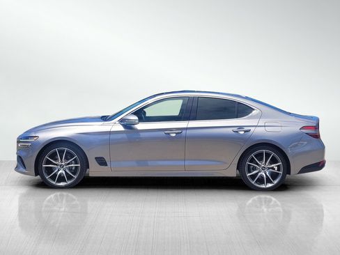 Used 2022 Genesis G70 2.0T w/ Prestige Package image 7