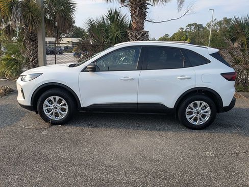 Used 2025 Ford Escape Active AWD/4WD image 7