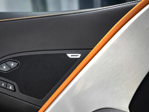 Used 2015 Chevrolet Corvette Z06 w/ 3LZ Preferred Equipment Group image 32