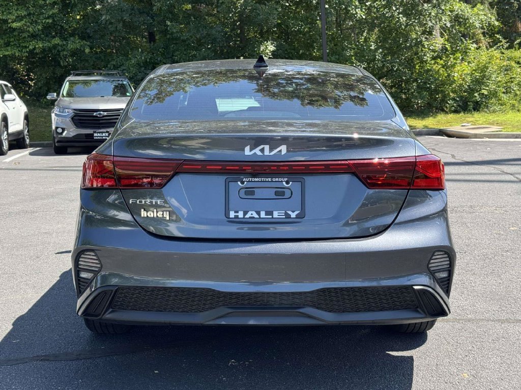 Used 2024 Kia Forte LXS w/ LXS Technology Package FWD image 23