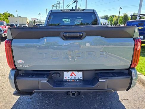 Used 2026 Toyota Tundra SR5 w/ SR5 Convenience Package AWD/4WD image 9