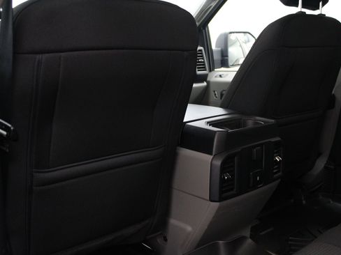 Used 2019 Ford F150 XL w/ Equipment Group 101A Mid AWD/4WD image 16