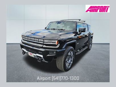 New 2025 GMC Hummer EV 3X w/ LPO, Cargo Utility Package