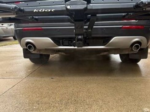 Used 2020 Ford Explorer Limited w/ Class III Trailer Tow Package image 14