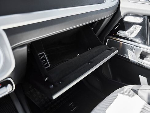 Used 2025 Mercedes-Benz G 63 AMG 4MATIC image 81