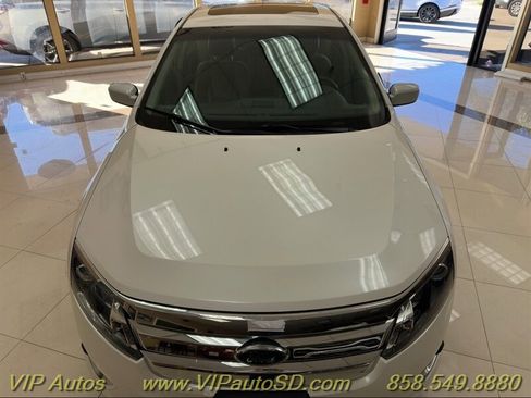 Used 2010 Ford Fusion Hybrid image 2