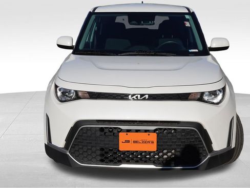 Certified 2024 Kia Soul LX w/ Option Group 015 FWD image 12