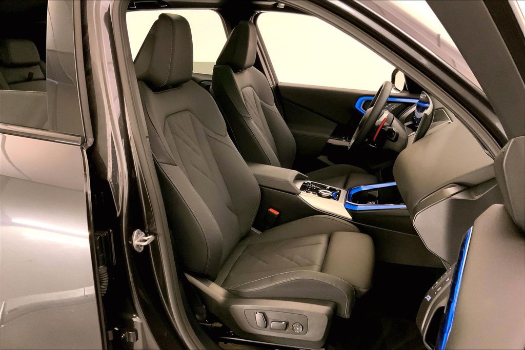 Certified 2025 BMW X3 M50 w/ Premium Package AWD/4WD image 6