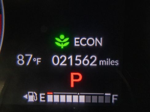 Used 2023 Honda HR-V EX-L image 23