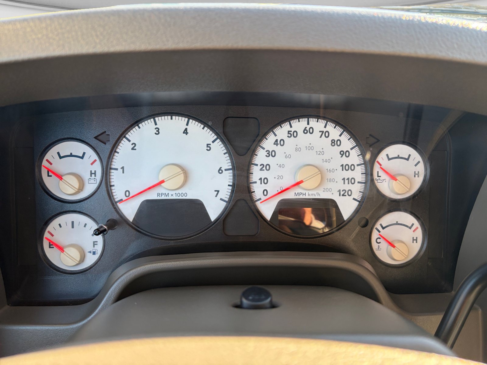 Used 2008 Dodge Ram 1500 Truck SLT RWD image 14