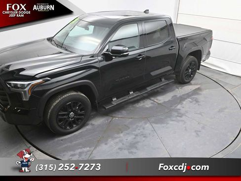 Used 2024 Toyota Tundra Limited image 26