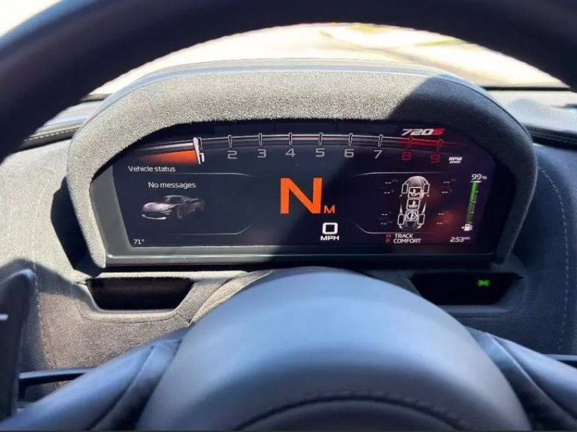 Used 2020 McLaren 720S Performance RWD image 24