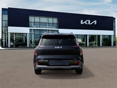 New 2026 Kia EV9 GT-Line image 5