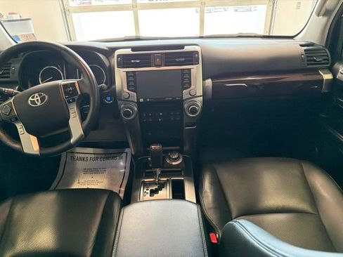 Used 2024 Toyota 4Runner Limited AWD/4WD image 21