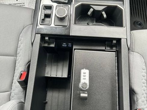 Used 2024 Toyota Tundra SR5 w/ SR5 Convenience Package image 11