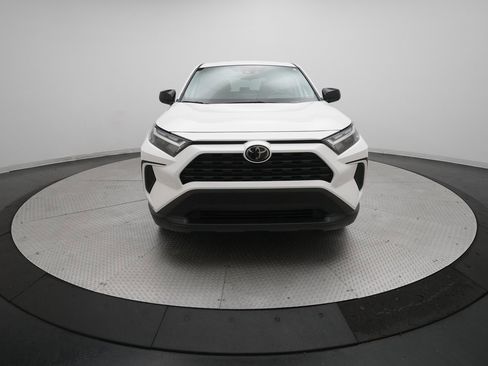 Used 2024 Toyota RAV4 LE image 11