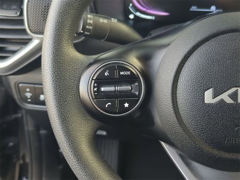 Used 2024 Kia Soul LX w/ Option Group 015 image 19