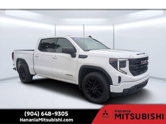 Used 2022 GMC Sierra 1500 Elevation video 1