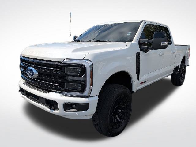 Used 2025 Ford F250 Platinum AWD/4WD image 3