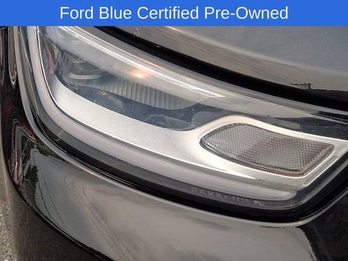 Used 2023 Chrysler Pacifica Limited FWD image 10