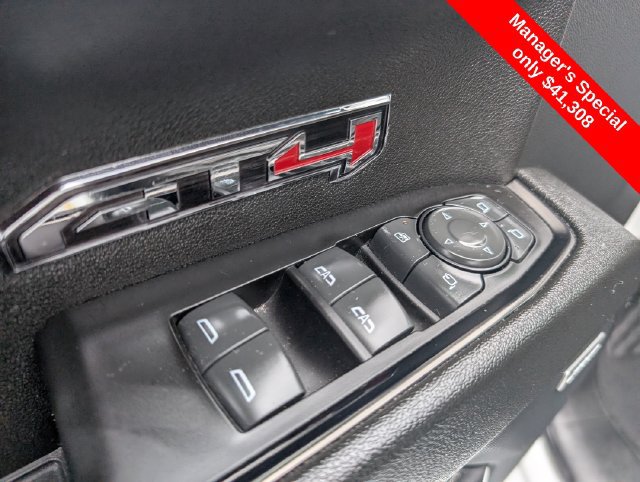 Used 2024 GMC Sierra 1500 AT4 w/ Technology Package AWD/4WD image 16