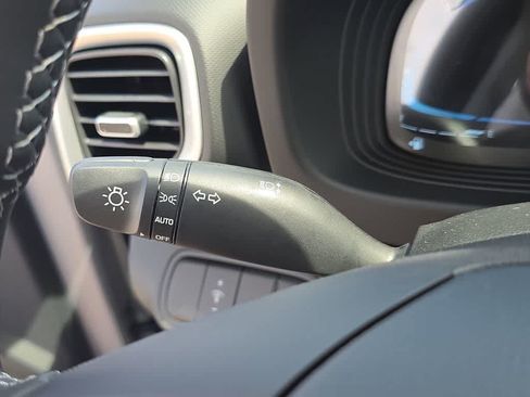 New 2026 Hyundai Venue SEL FWD image 52