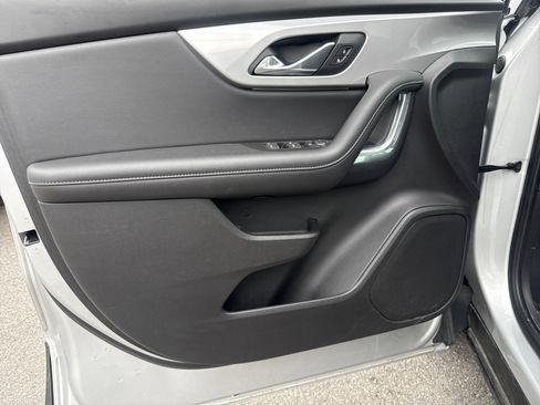 Used 2021 Chevrolet Blazer LT w/ LPO, Black Accent Package image 15