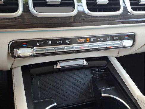 Certified 2022 Mercedes-Benz GLE 350 4MATIC image 18